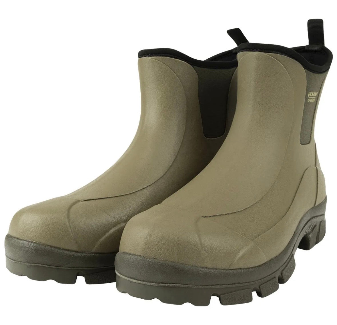 Jack Pyke waterproof ankle boots in green.
